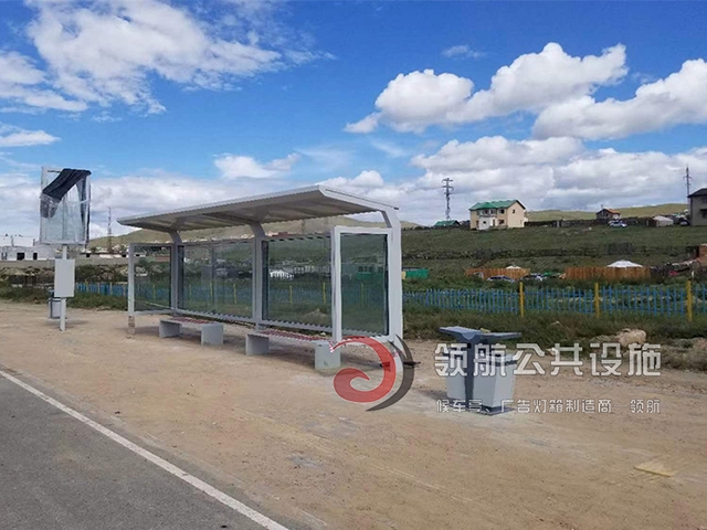 出口蒙古国公交候车亭安装实景图